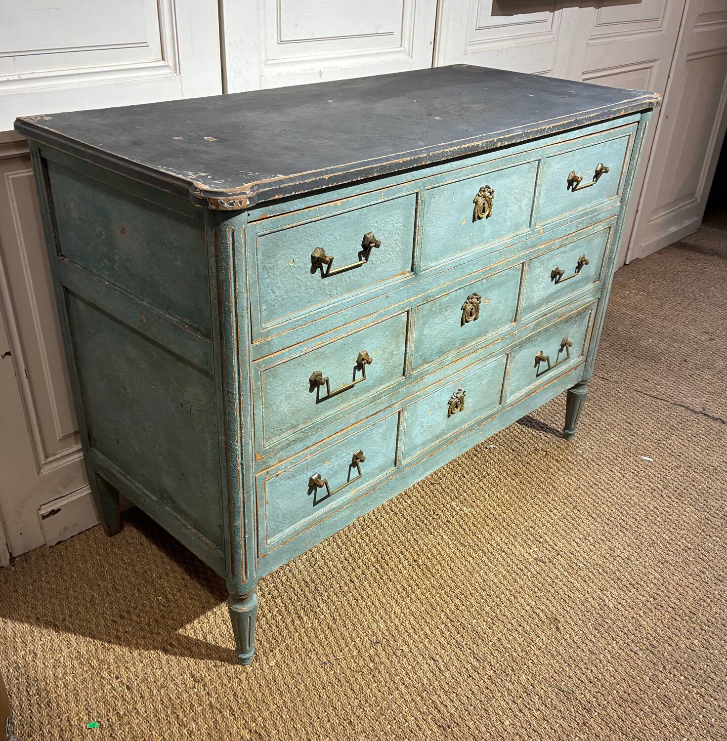 Ancienne Commode, de style Louis, 16