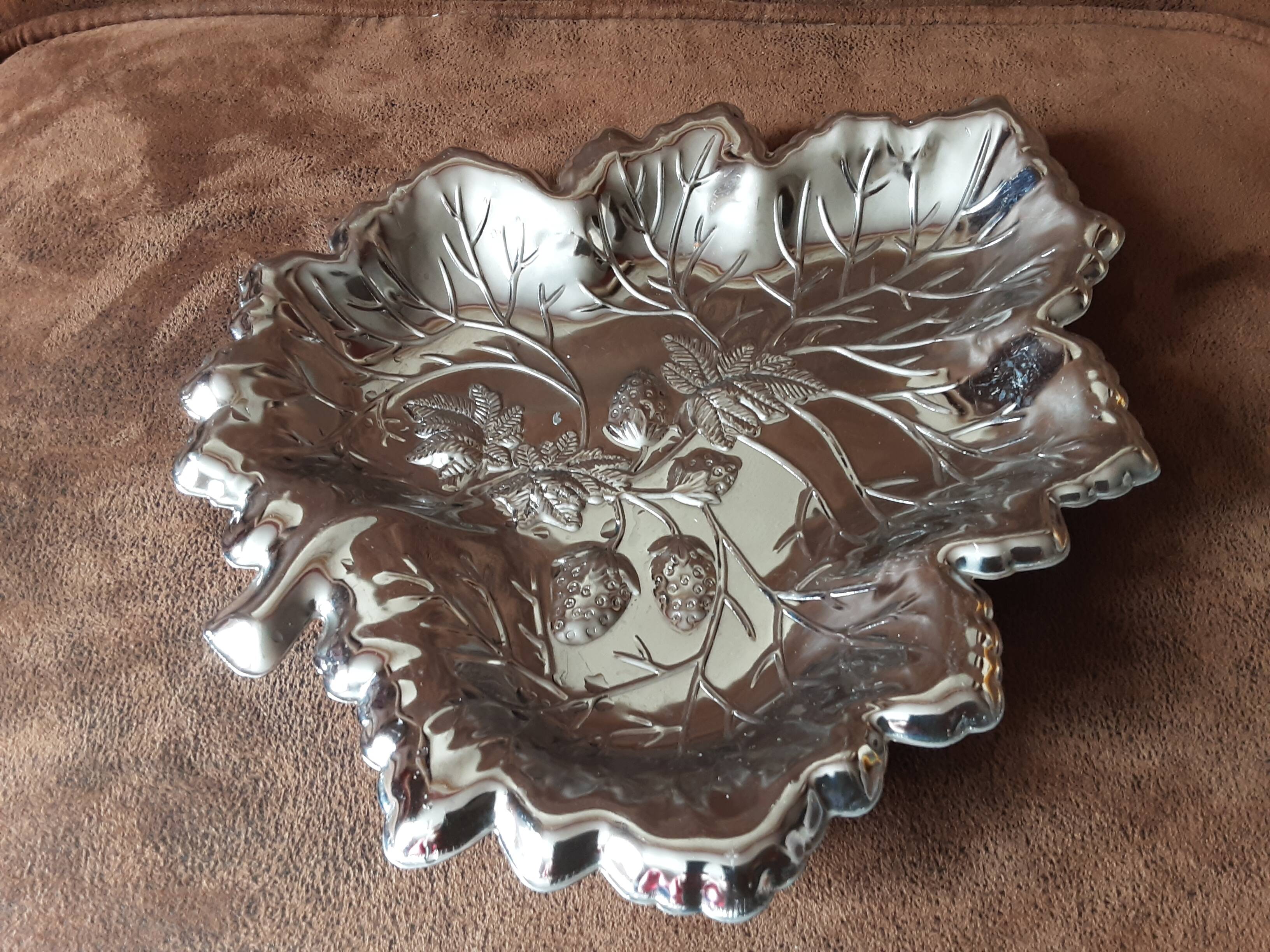 Original metal plate