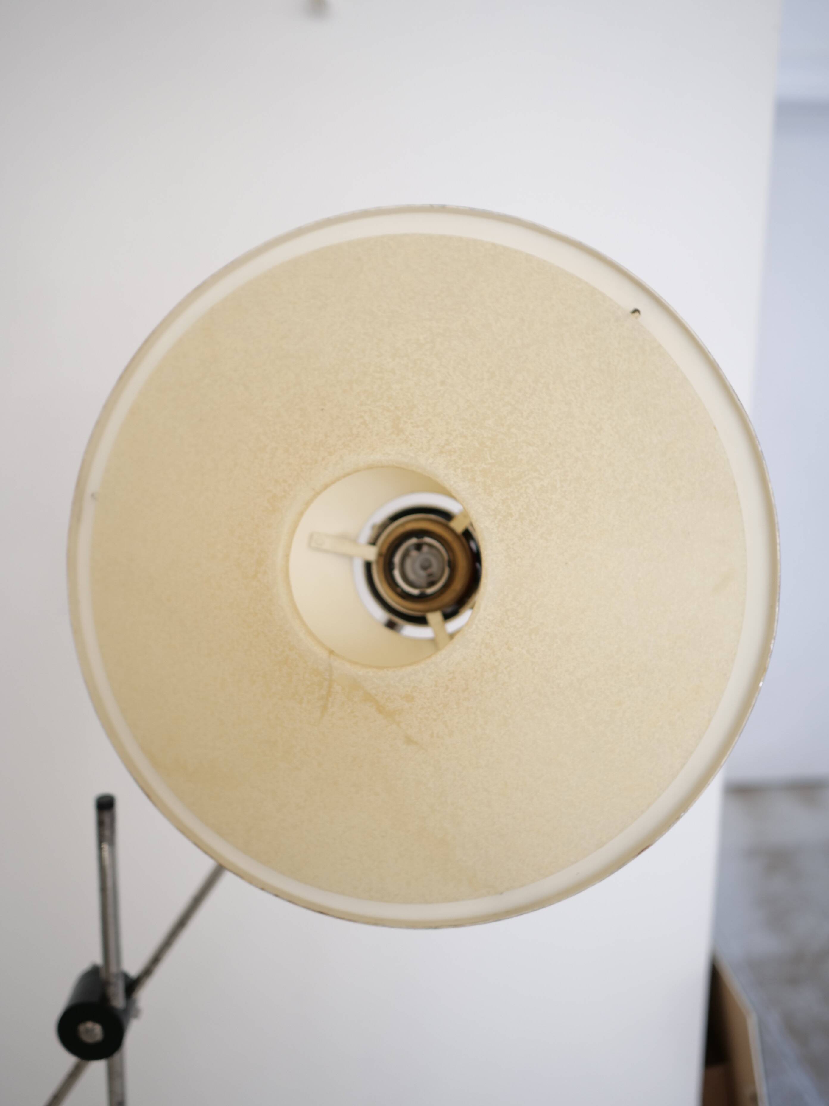 temde leuchten light floor lamp