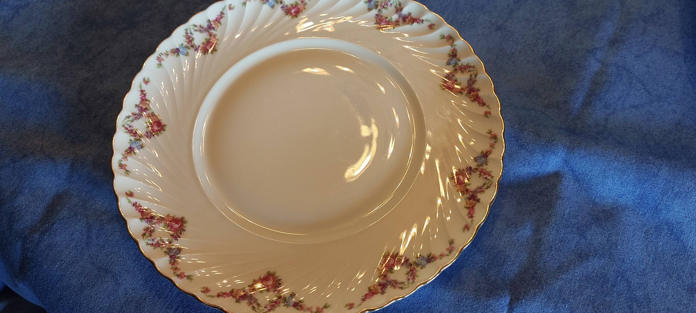 complete porcelain service table Royal Tattau Bavaria