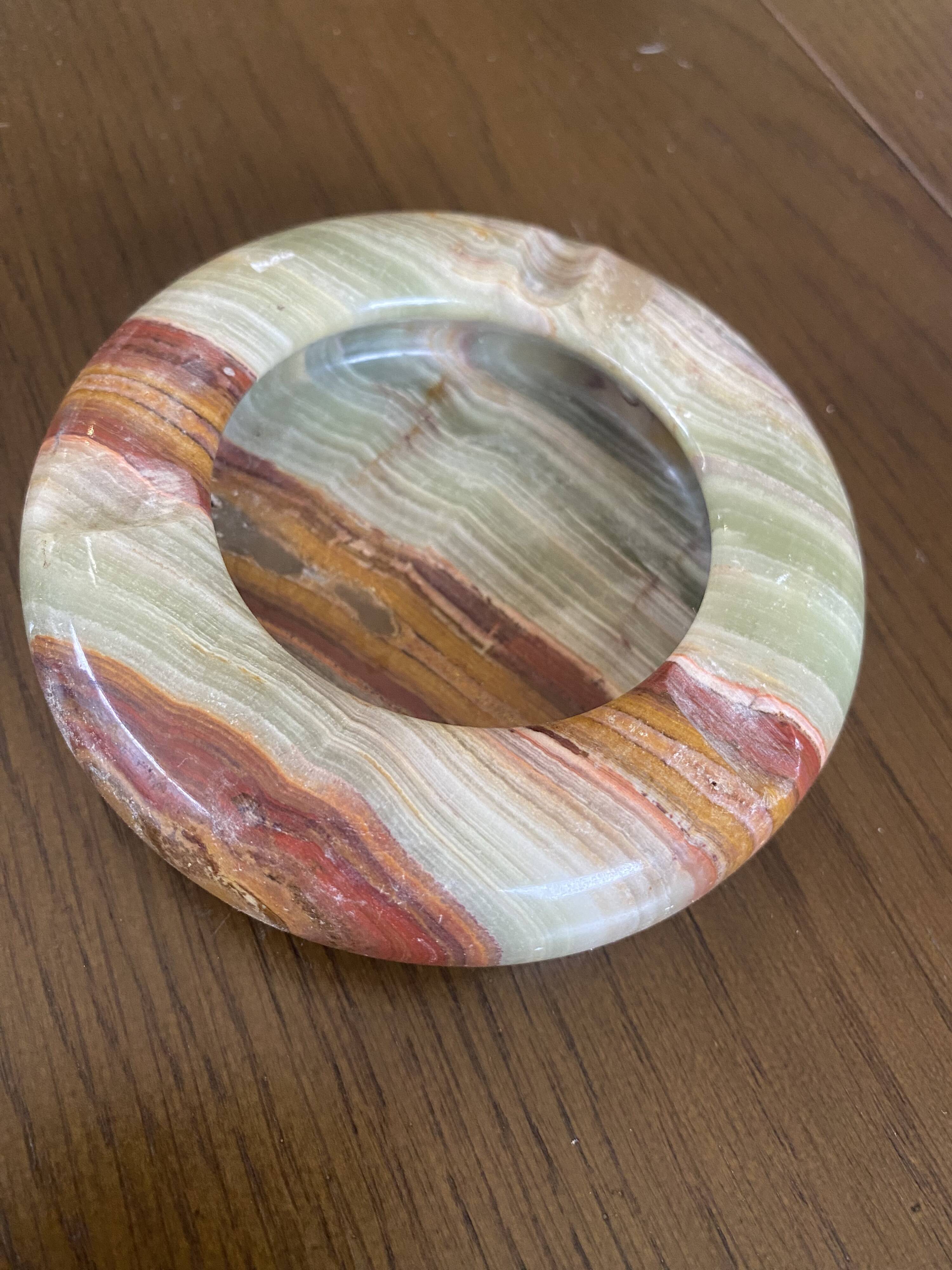 Trinket tray, ashtray in natural onyx, 1960s-70s
