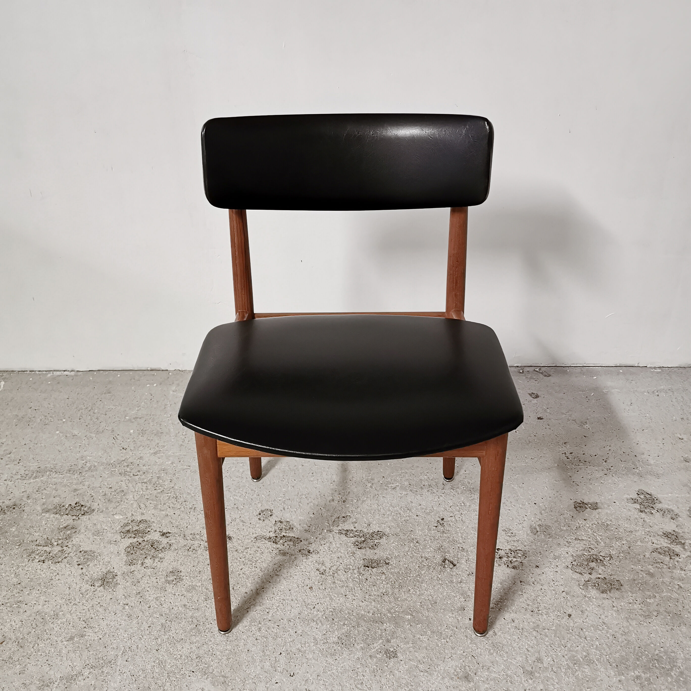 Chaise danoise en teck du fabriquant Sax, 1960
