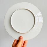 Série de 13 assiettes en porcelaine de Paris, d’époque fin XIXème