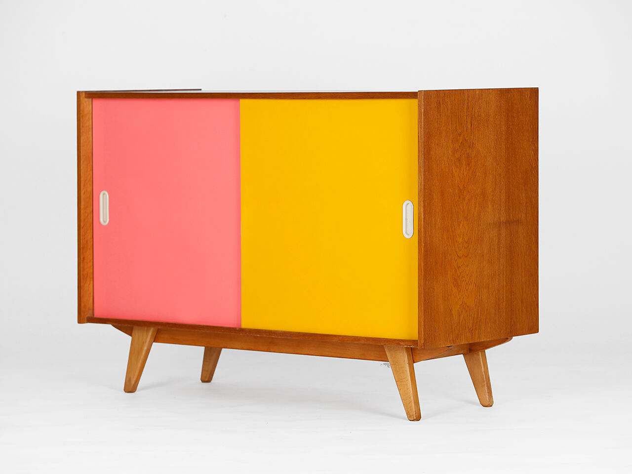 Midcentury Sideboard U 452 by Jiri Jiroutek for Interier Praha, 1960s, Restored
