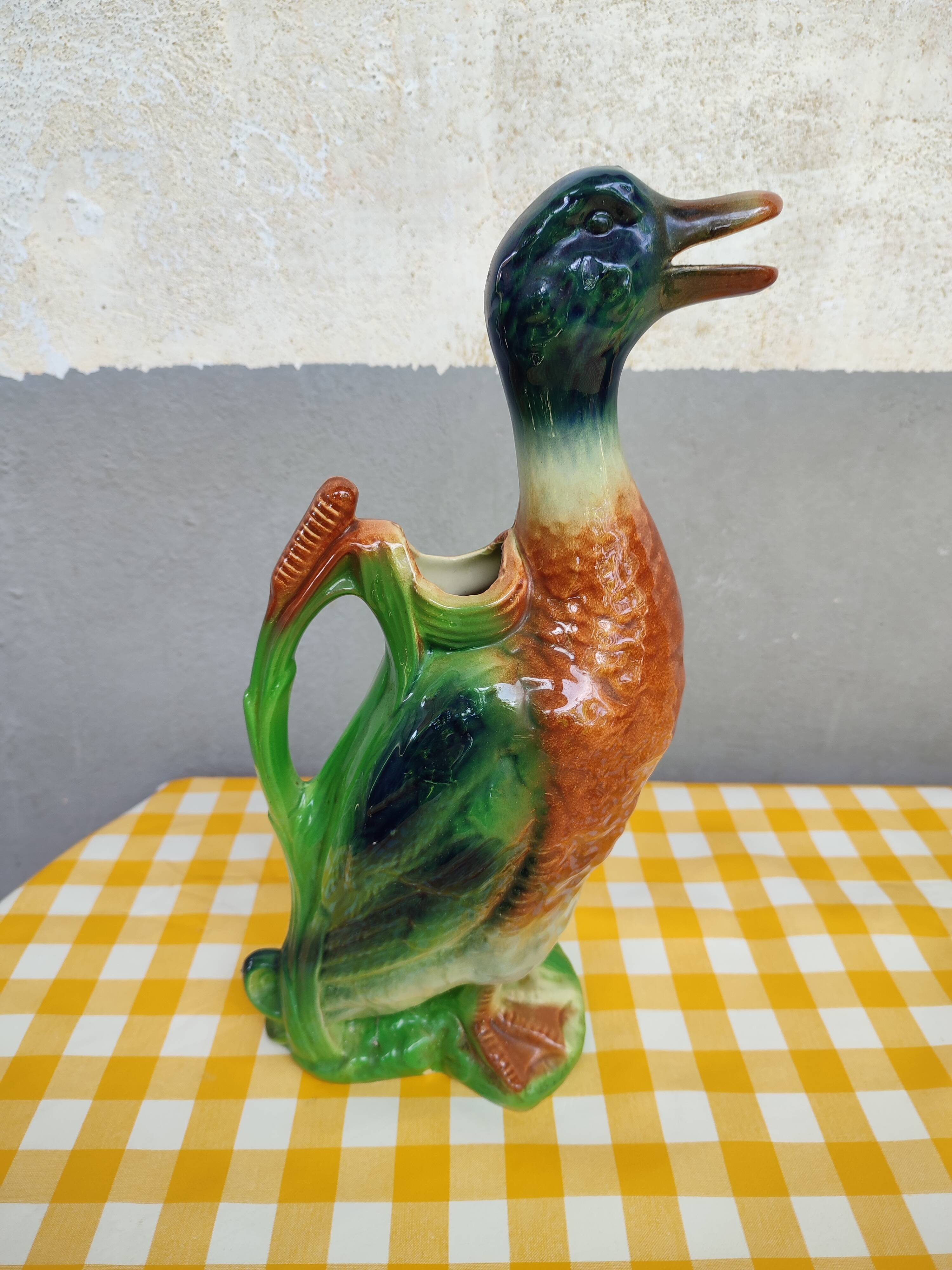 Pitcher in slurry duck Saint-Clément XXth