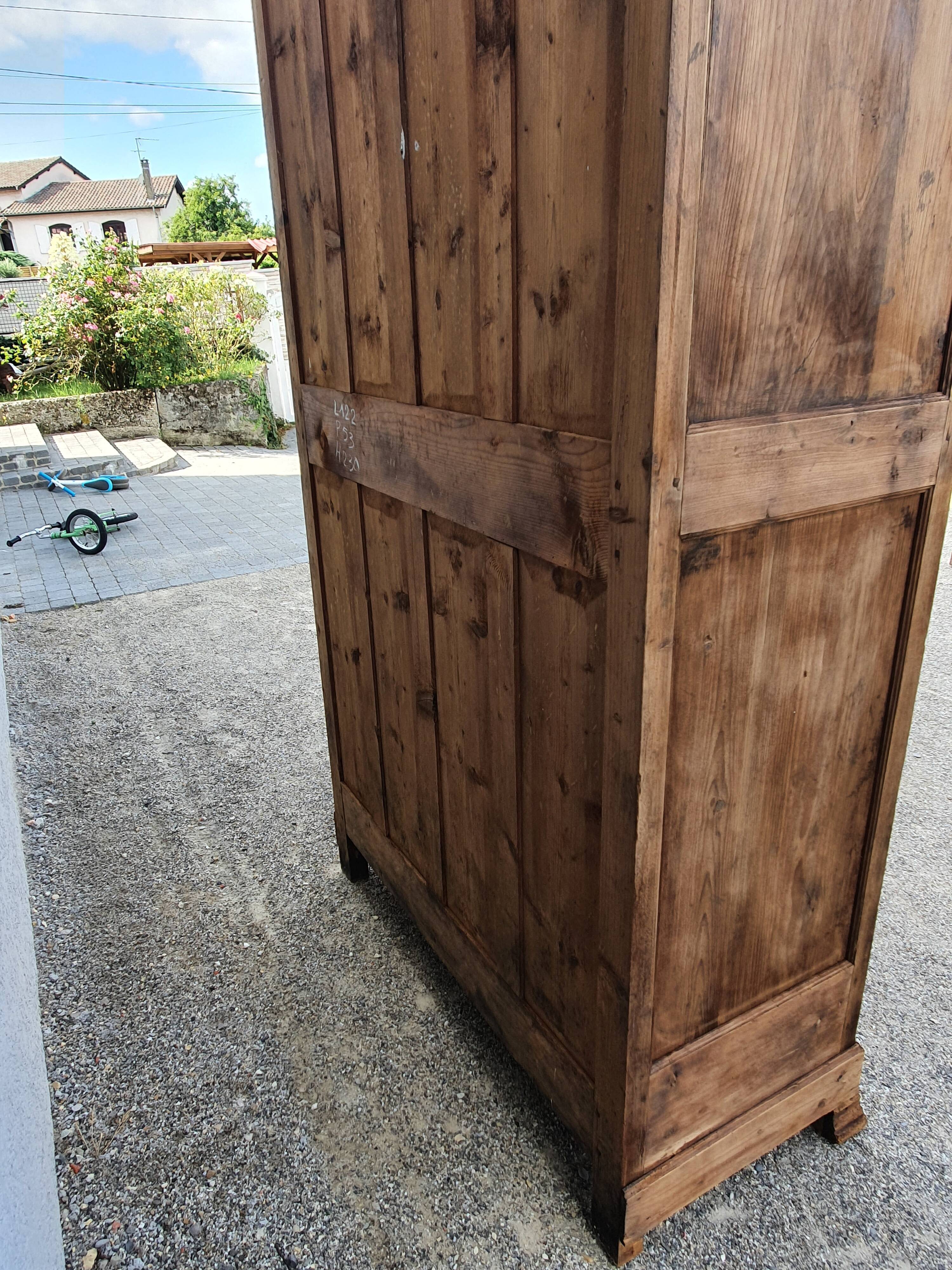 Old wardrobe fir 1900