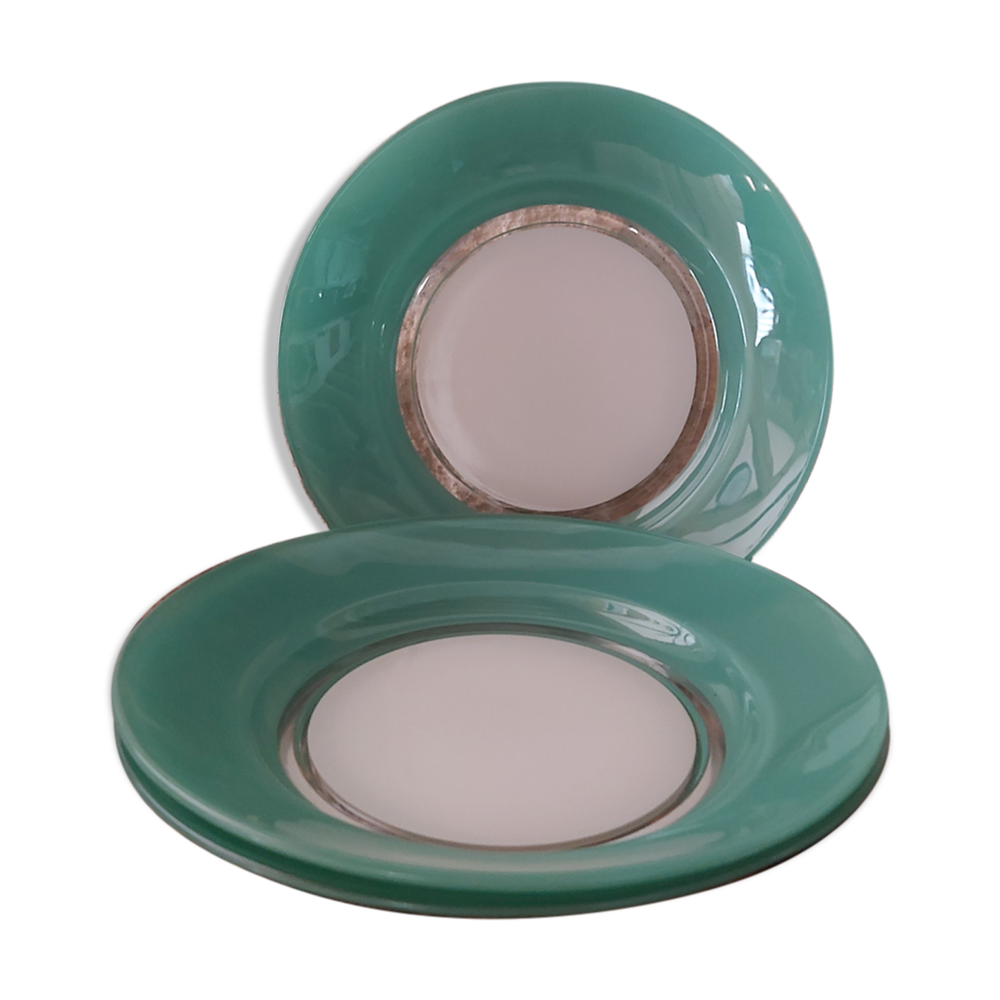 3 assiettes creuses Duralex vertes