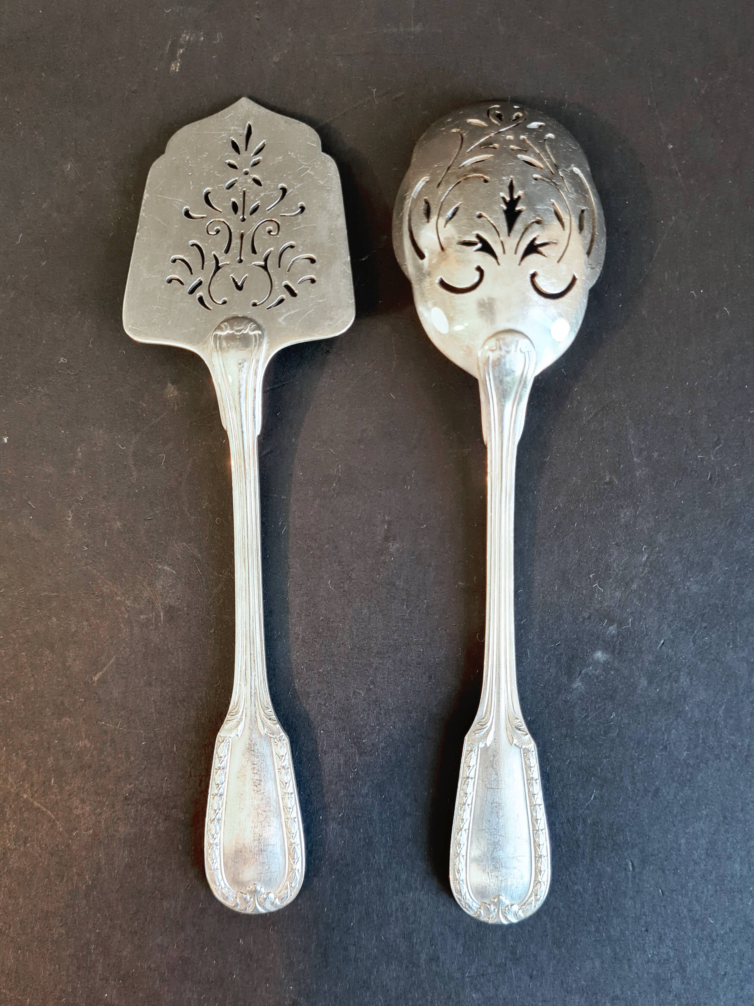 Pair of silver-plated mignardise cutlery – Boulanger hallmark – Ref.