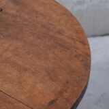 Table centrale moderniste en chêne français du milieu du siècle