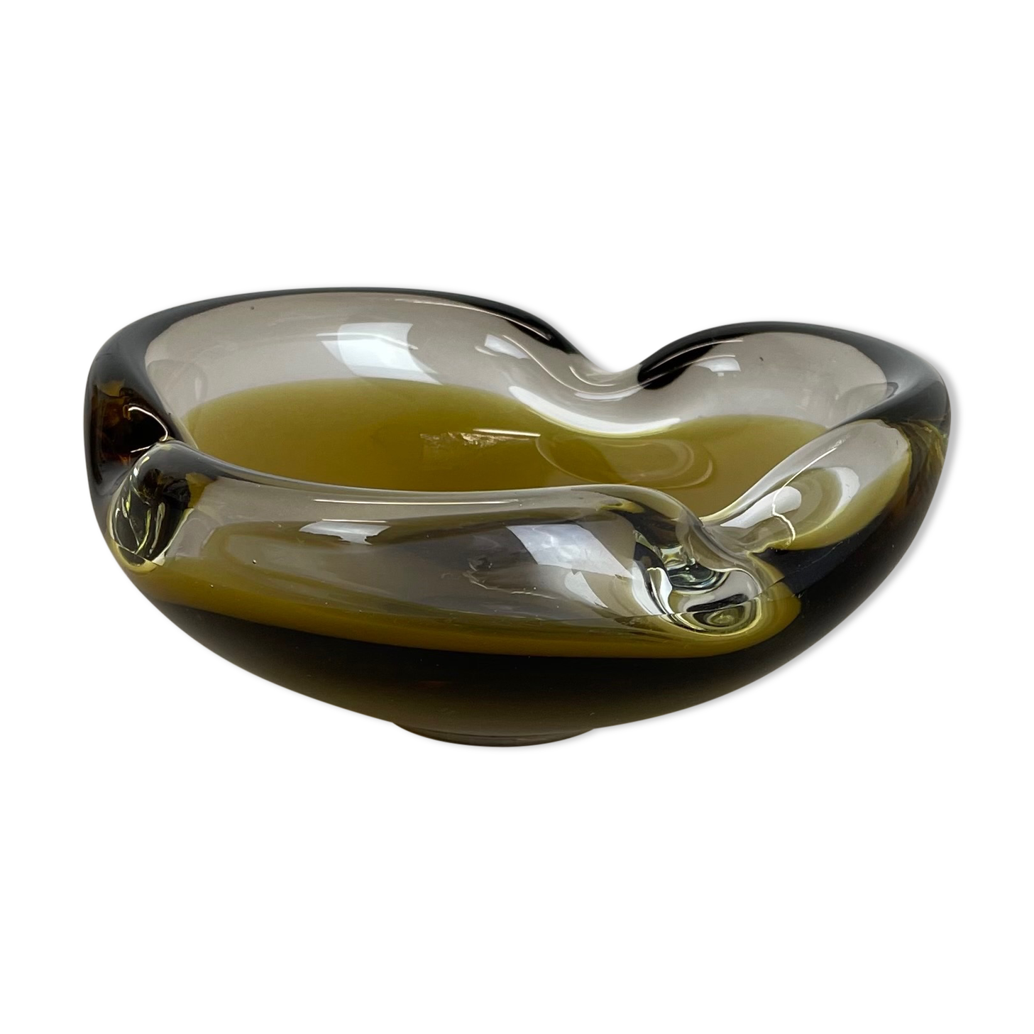 Large Murano Glass "Ochre" 1,1Kg Bowl Shell Ashtray Murano, Italy, 1970s