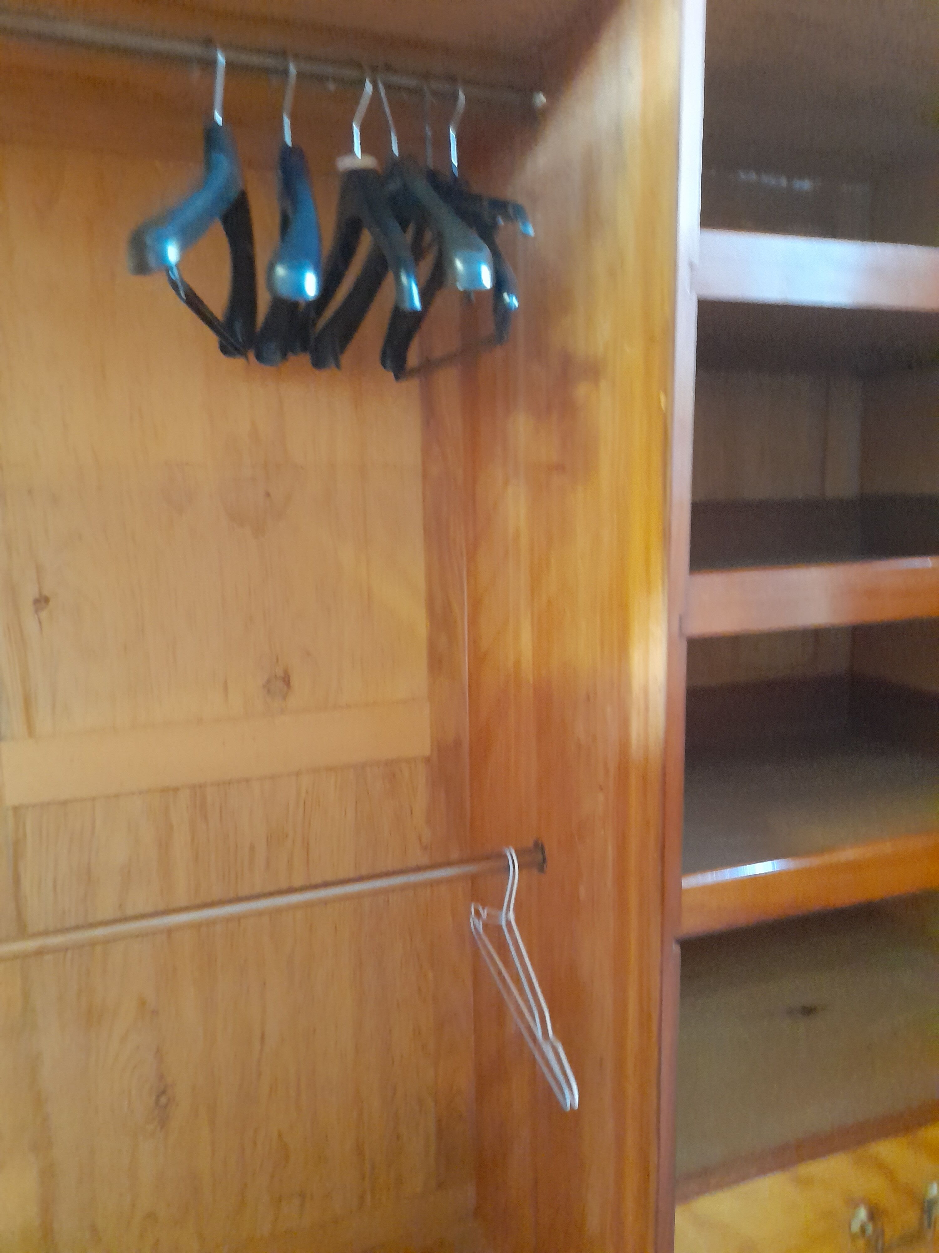 Armoire