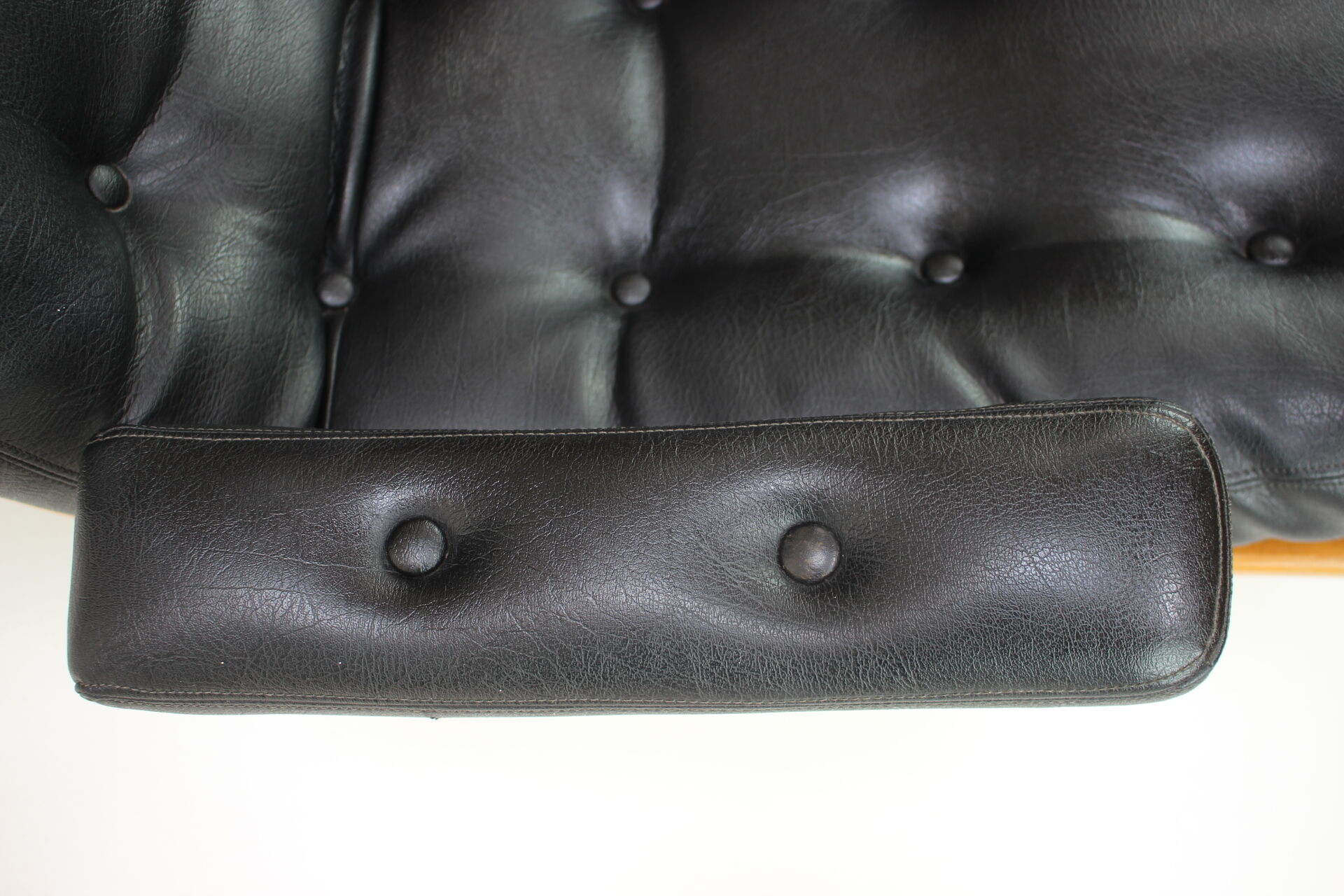 Mid-century swivel Chair by Gote Mobler, 1960's.