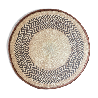 Handmade African Batonga basket in Zimbabwe