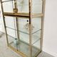 Vitrine laiton étagère verre design 1970