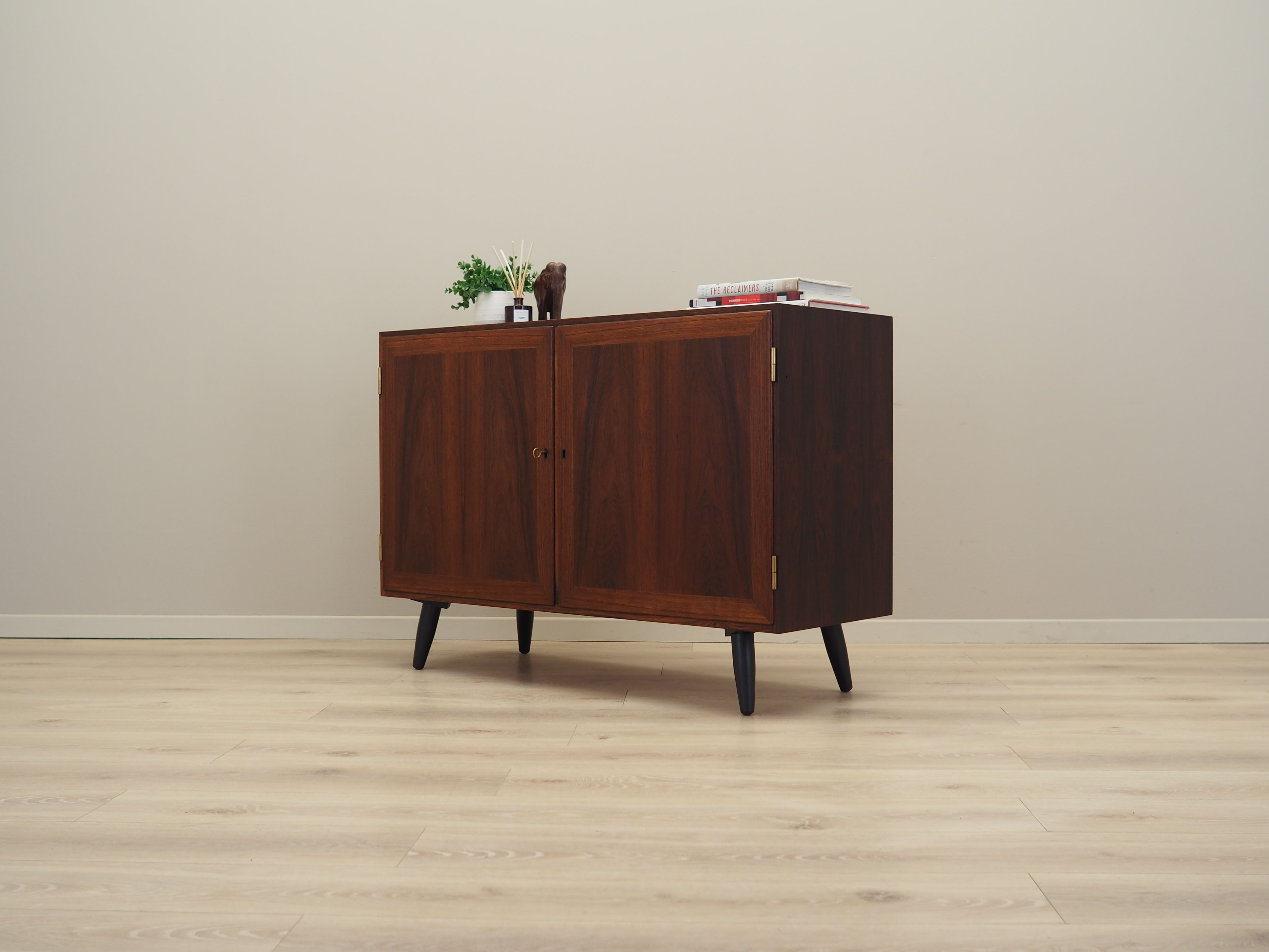 Rosewood cabinet, Danish design, 1960s, Carlo Jensen, Hundevad
