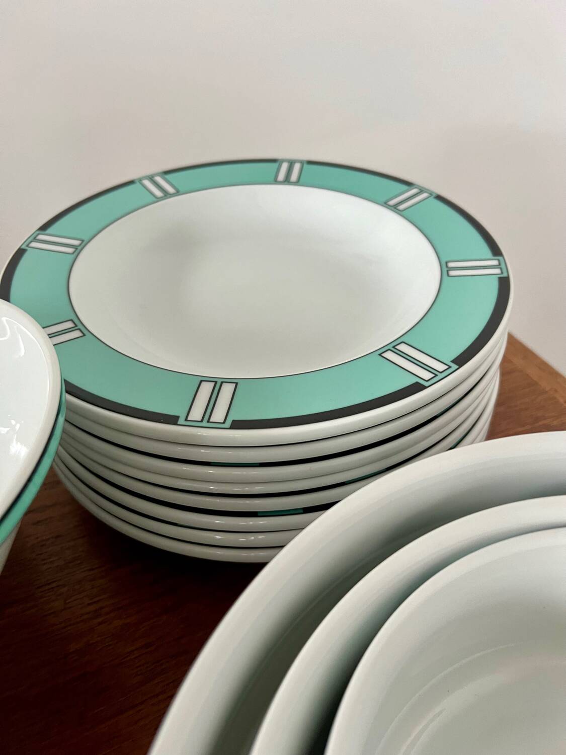Vintage 72-piece tableware set Arzberg model Cult Focus postmodern bauhaus style