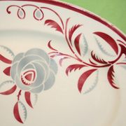 Plat de service ovale K & G motif roses