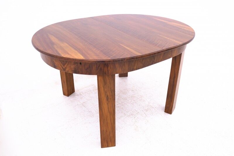 Art Deco table from the 1940s, Poland. After renovation.