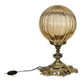 Lampe en bronze et globe ambré circa 1900