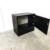 Paire de tables de chevet, années 1970