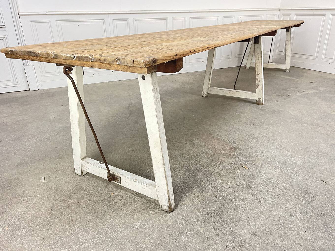 Large 1940s-style outdoor dining table