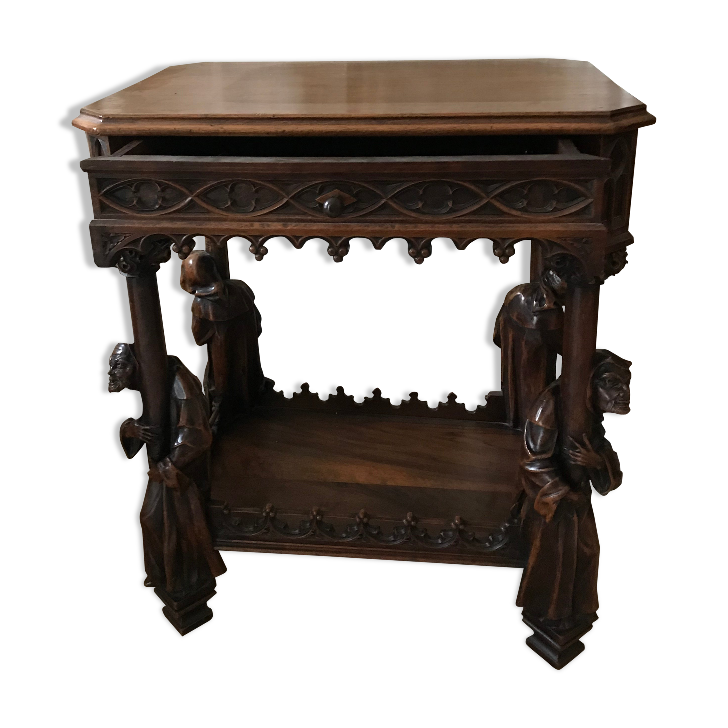Console gothic style