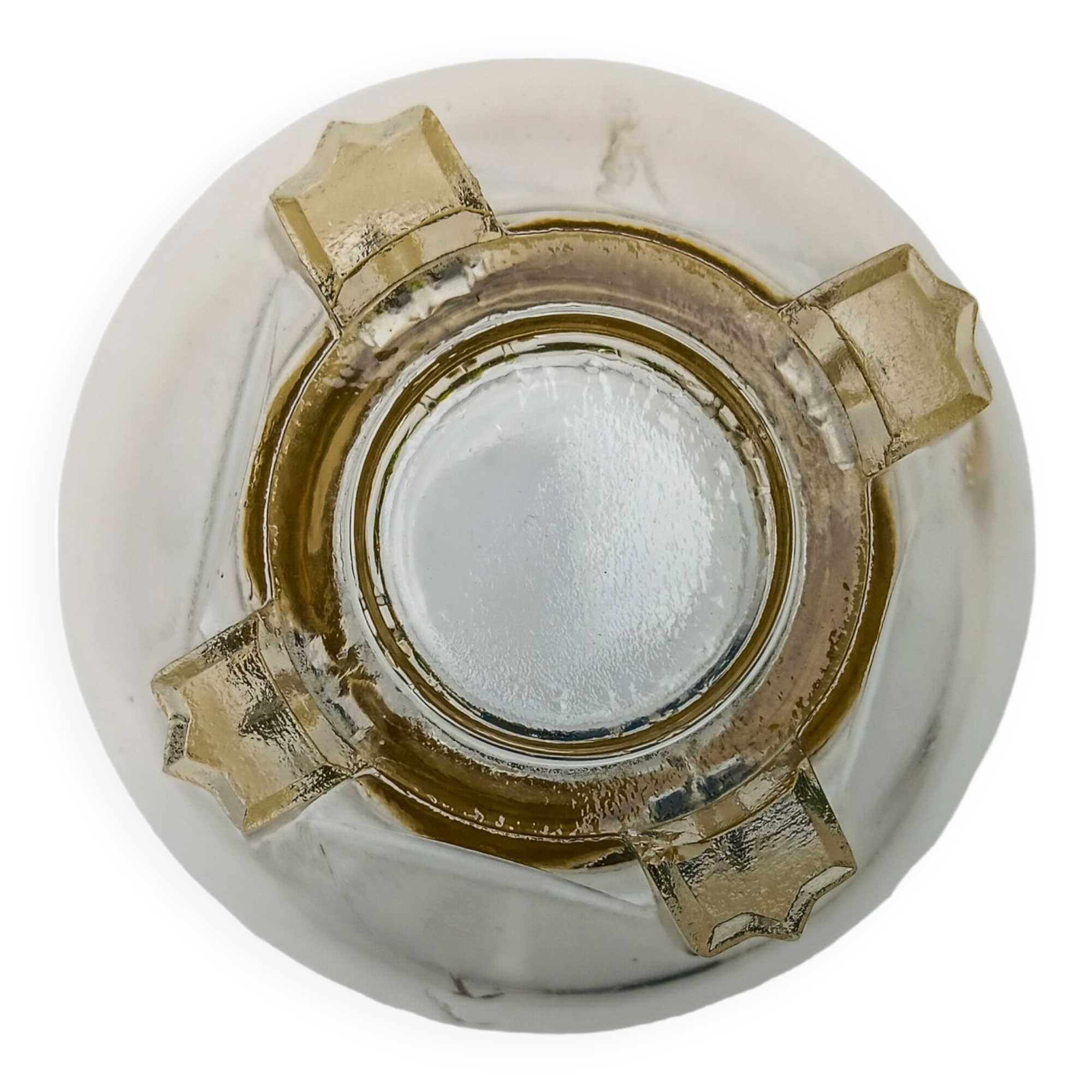 3 low glasses on Art Deco stand