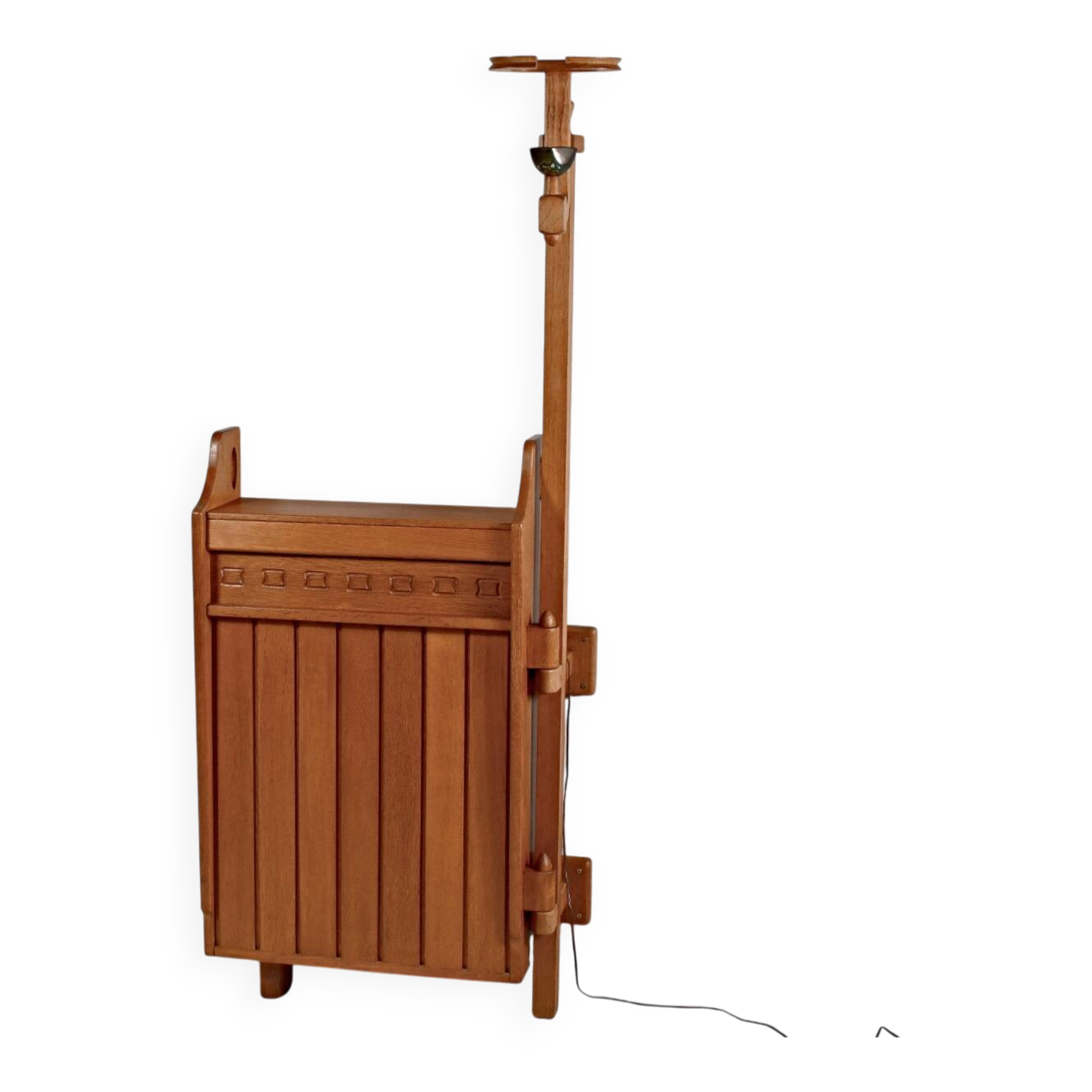 Guillerme et Chambron bar with standing lamp by Votre Maison.