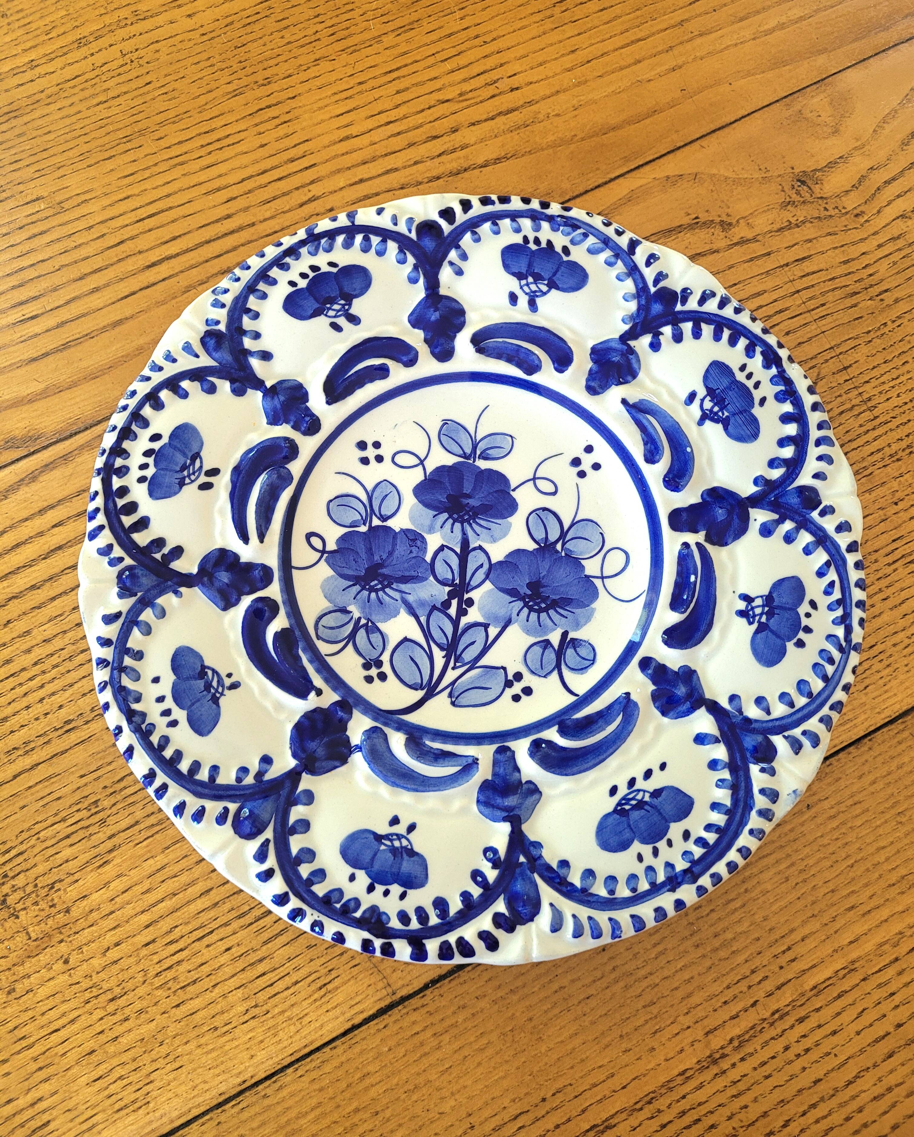 Ceramic wall plate signed HNOS Martinez Spain