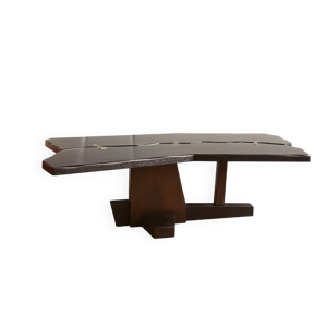 Table basse, Pièce unique