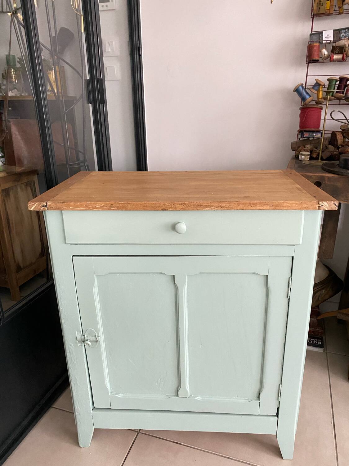 Old vintage jam buffet