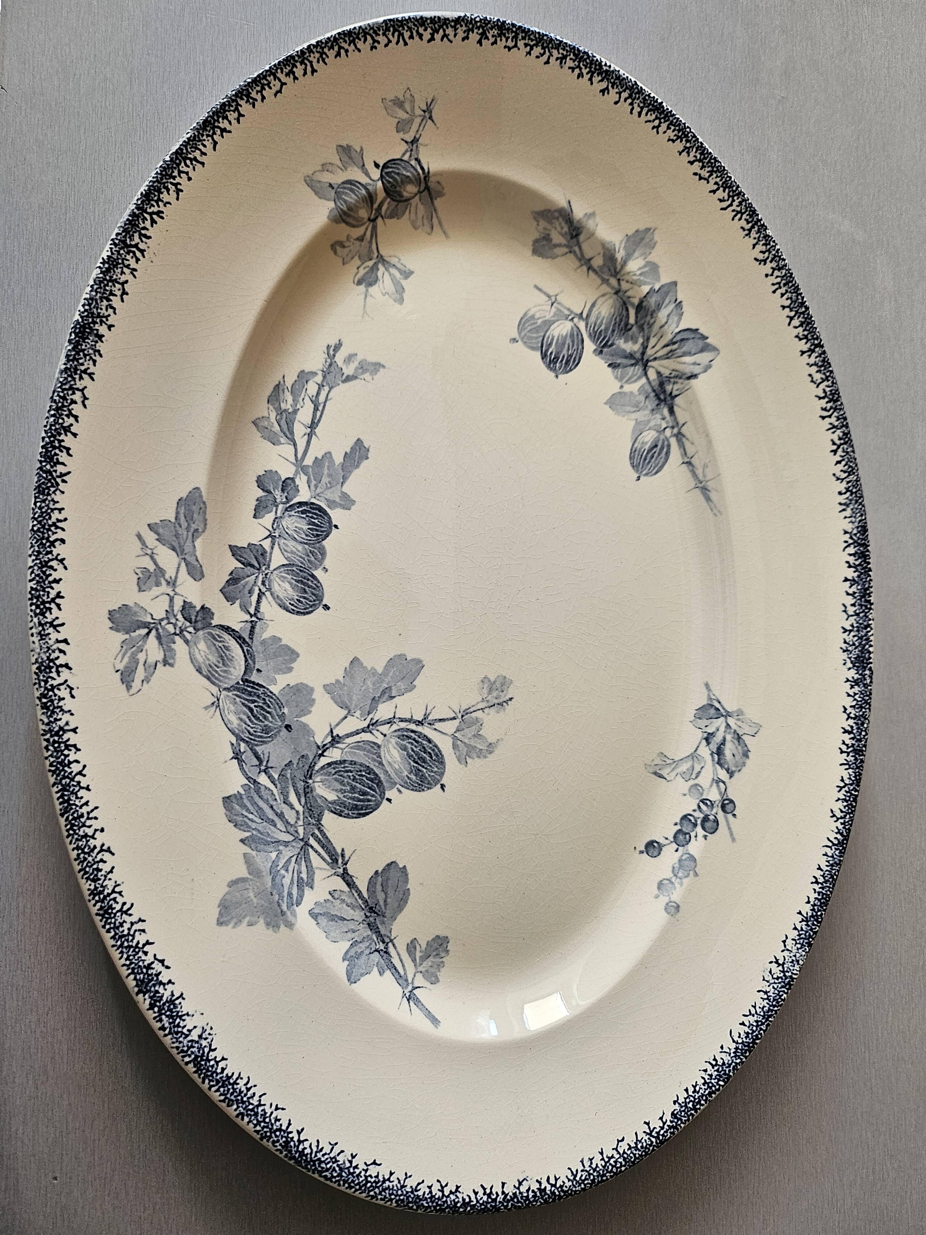 Grand plat ovale ancien Sarreguemines – modèle Goseilles