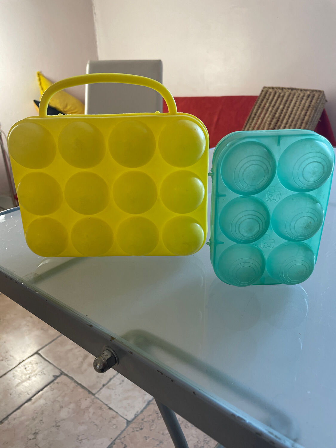 2 egg boxes from the 70s