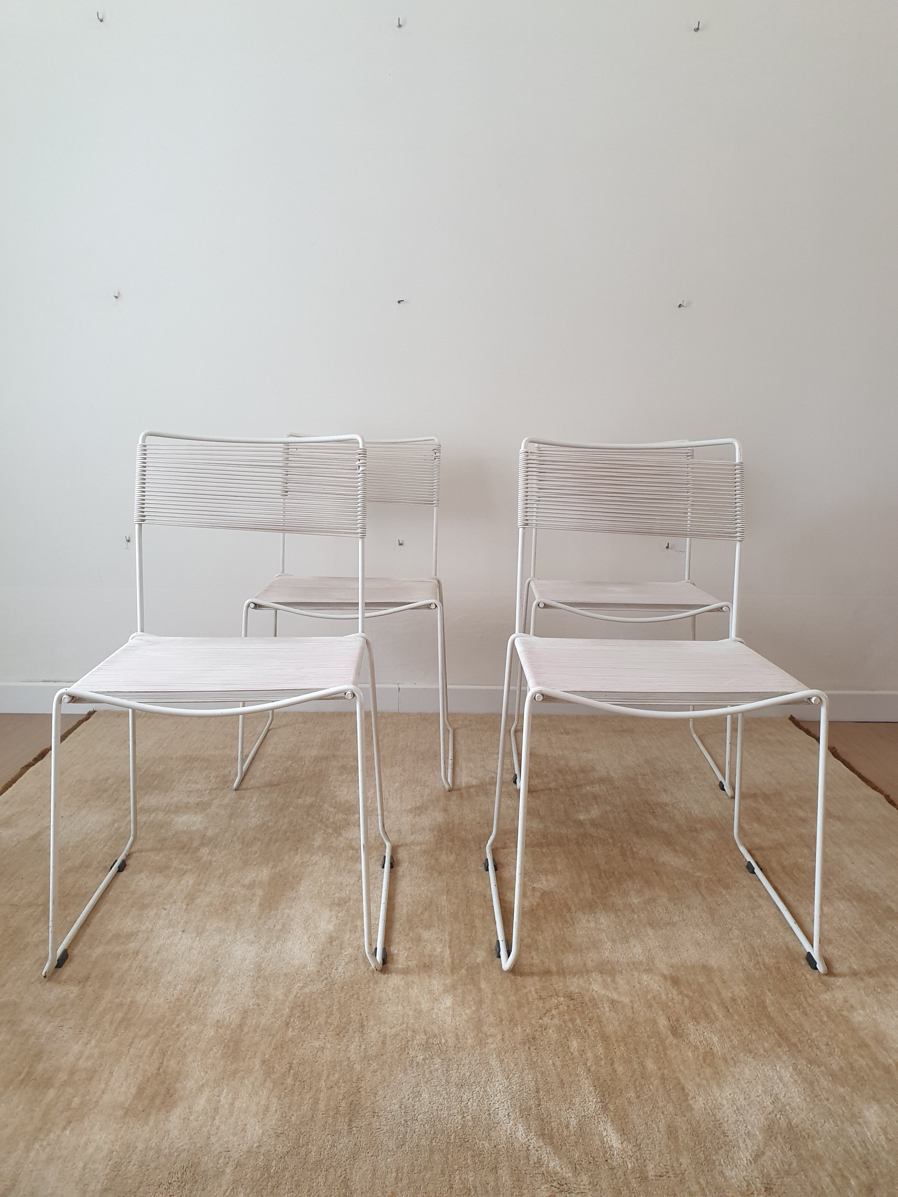 Set of 4 spaghetti chairs