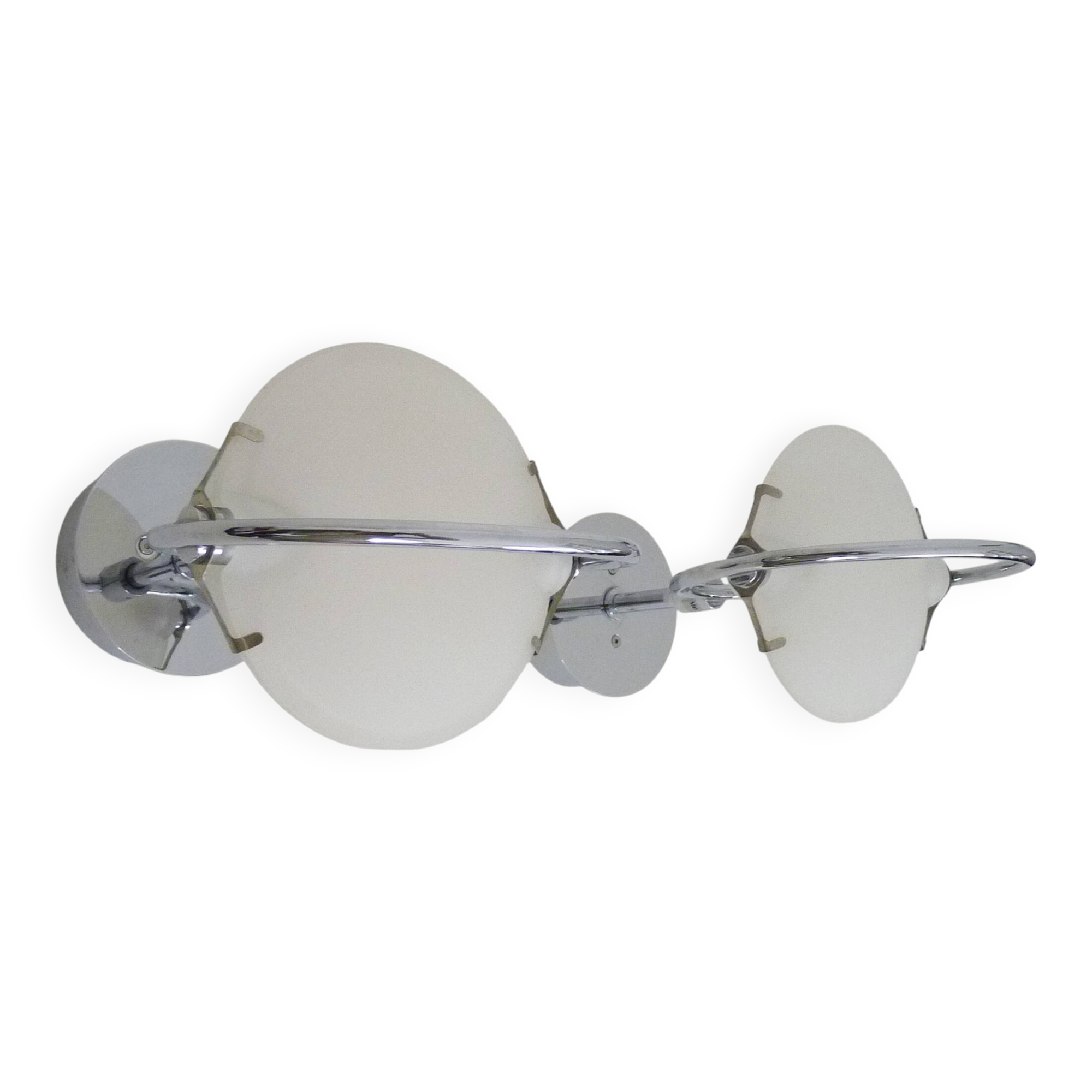 Pair of Italian Fontana Arte Nobi wall lights in chrome metal and satin glass.