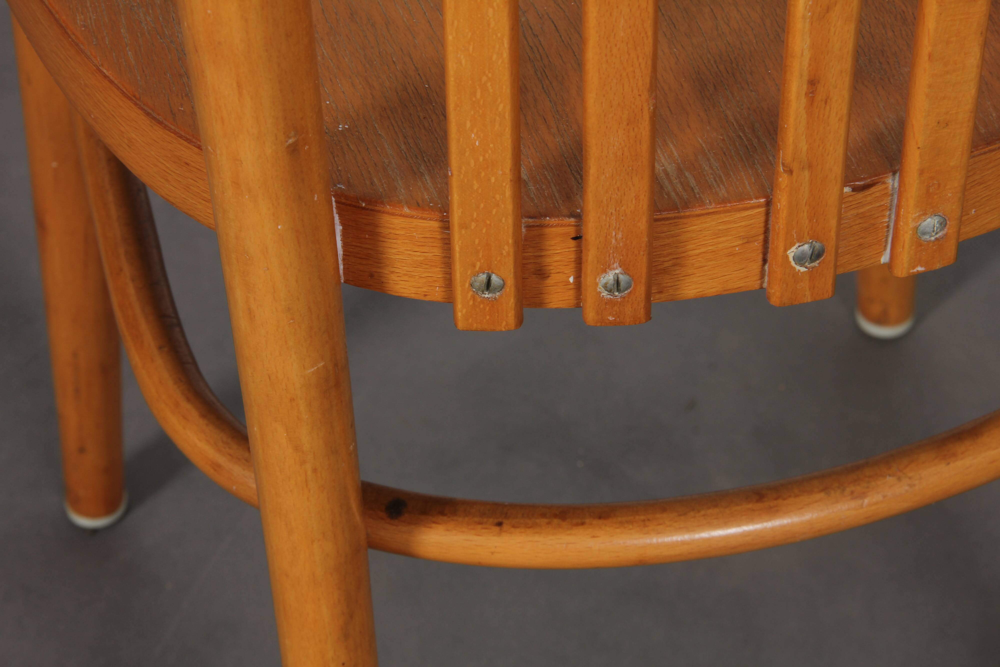 Set of 4 wooden chairs, 1960.