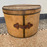 Wooden hat box early twentieth century