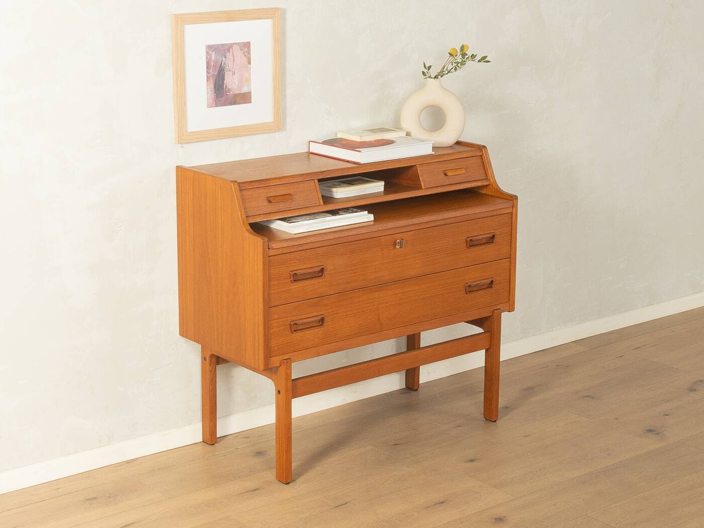 1960s bureau, Arne Wahl Iversen