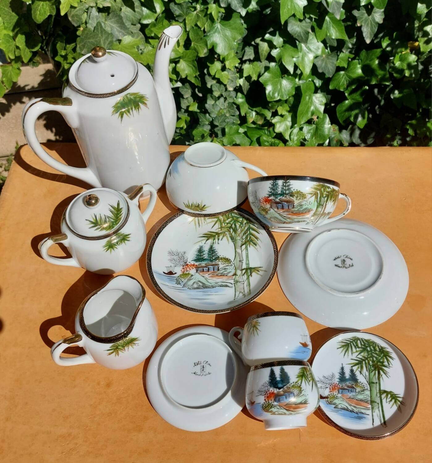 Fine Chinese porcelain tea and coffee set