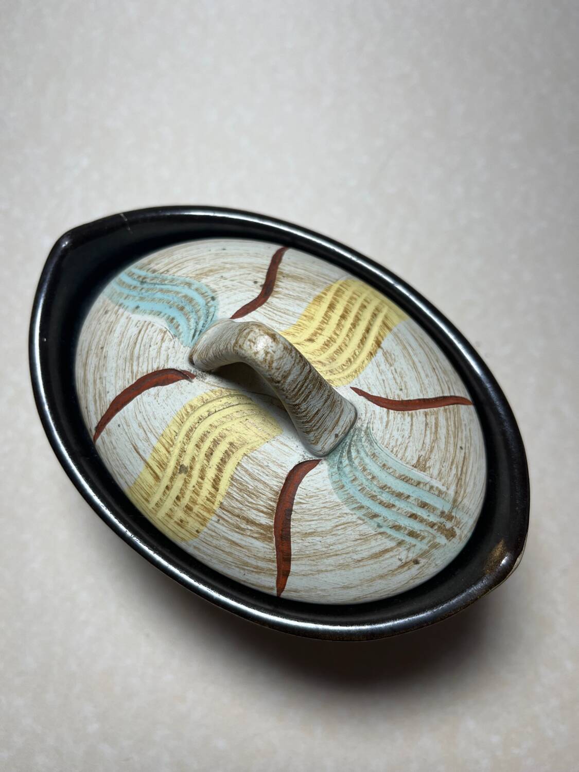 Ceramic candy dish