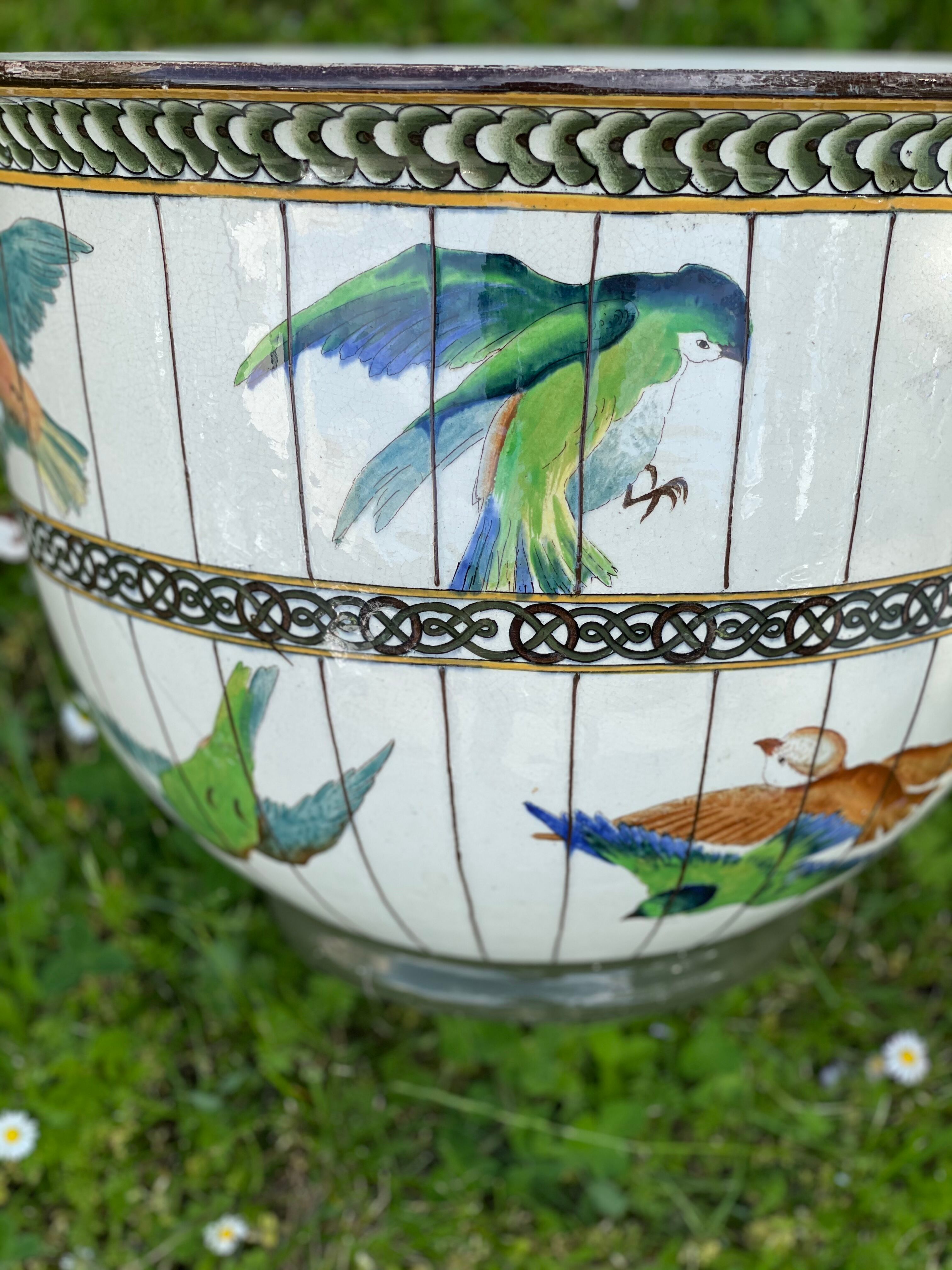 Ceramic pot cover decorations wigs cracks and lacks