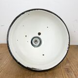 Suspension industrielle en émail vert, années 1960