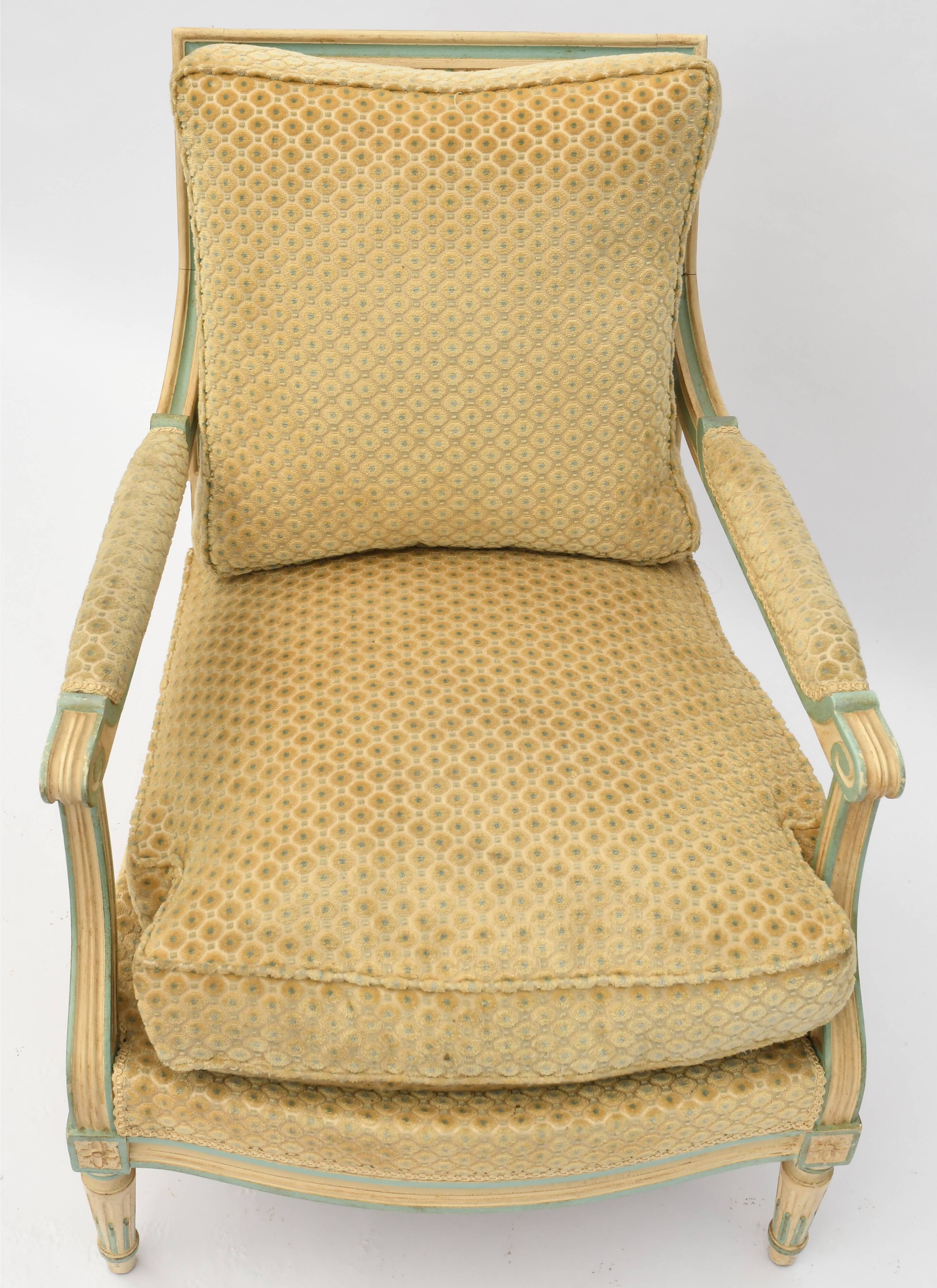 Fauteuil de style Louis XVI