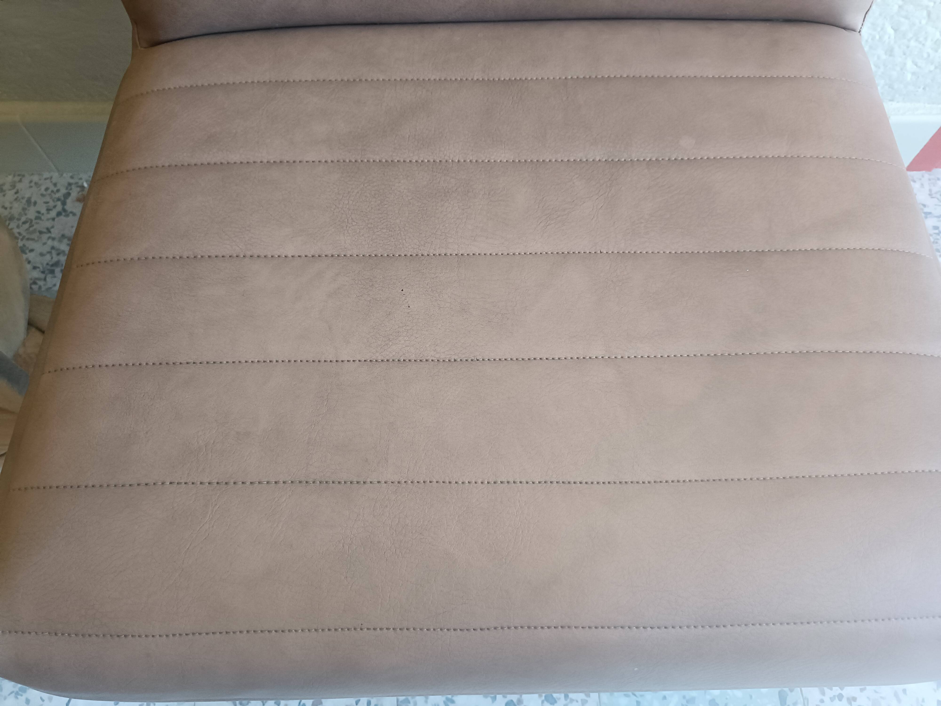 Chauffeuse fauteuil vintage en chrome/skaï