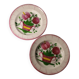 Set of 2 plates