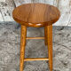 Tabouret chalet ancien bois pin massif vintage