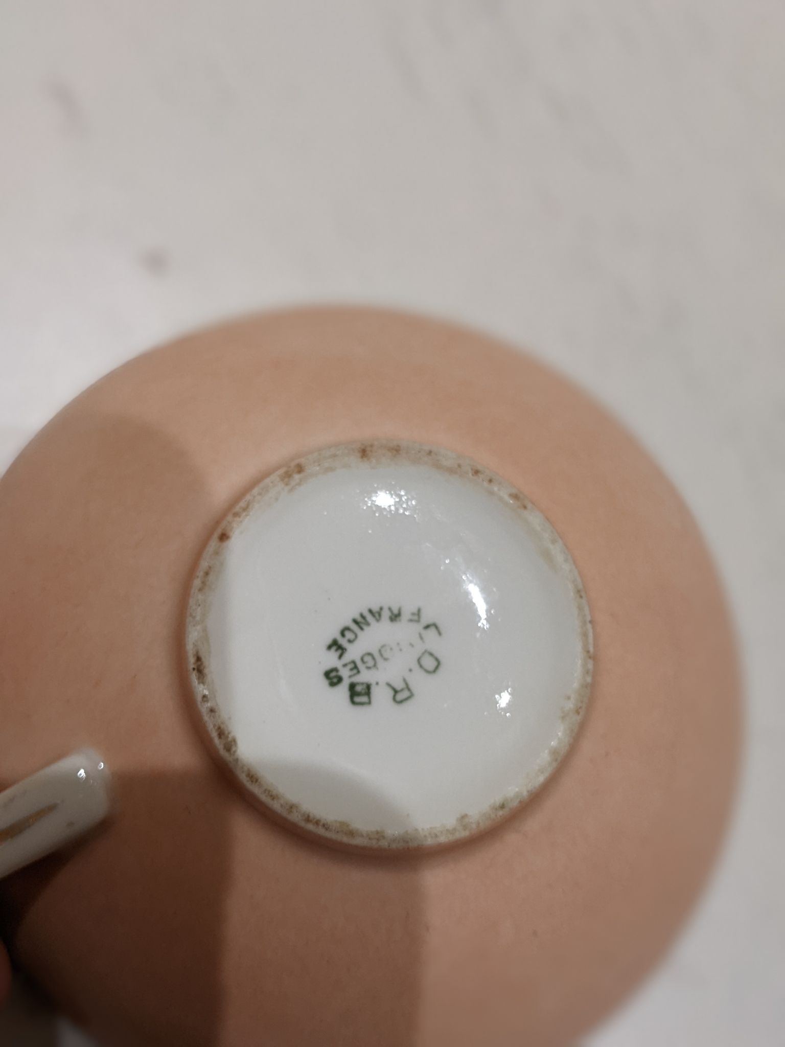 Tasse anciennes vintage en porcelaine de Limoges