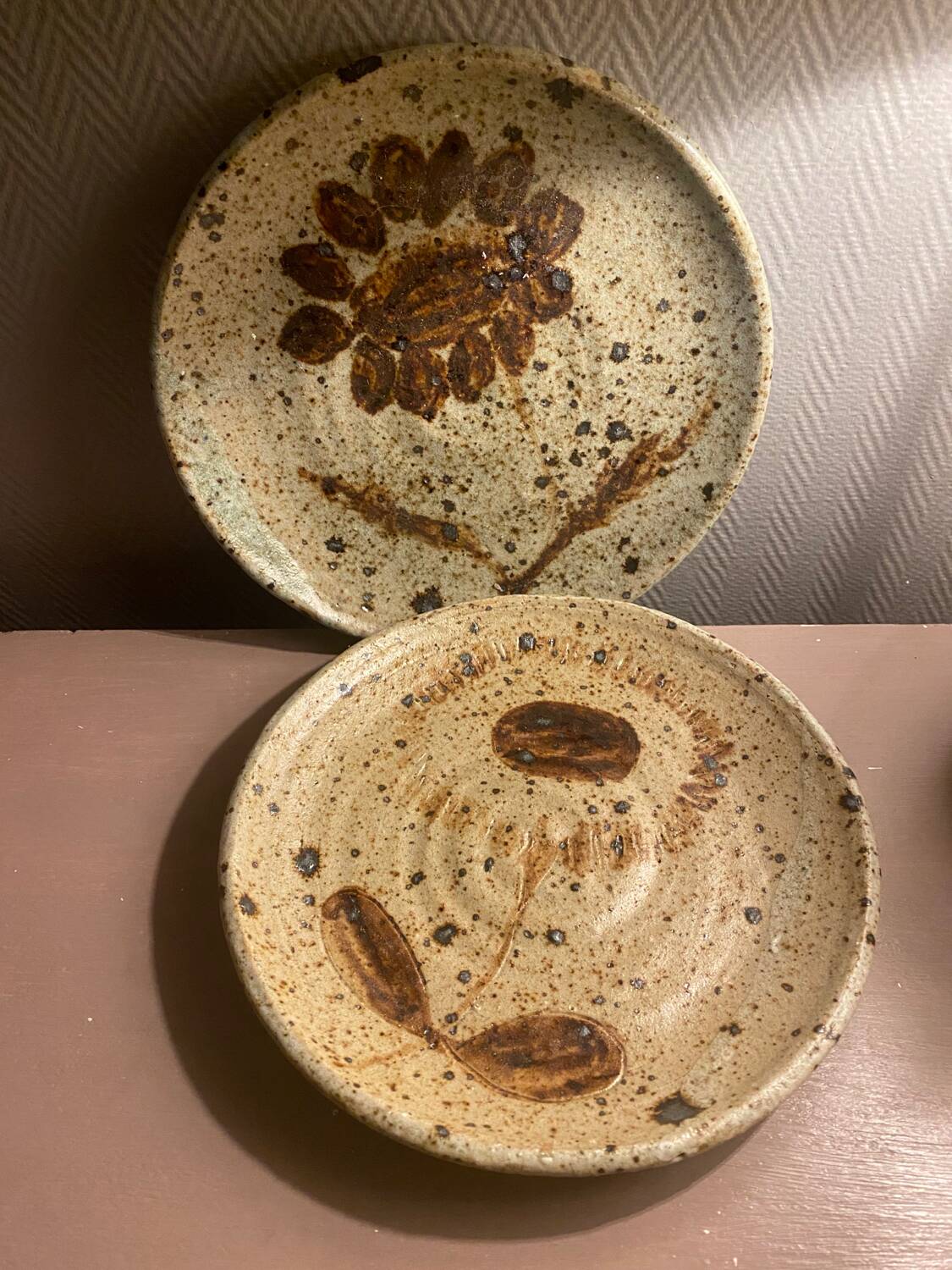 Pyrite stoneware plates