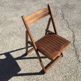 Folding wooden chair