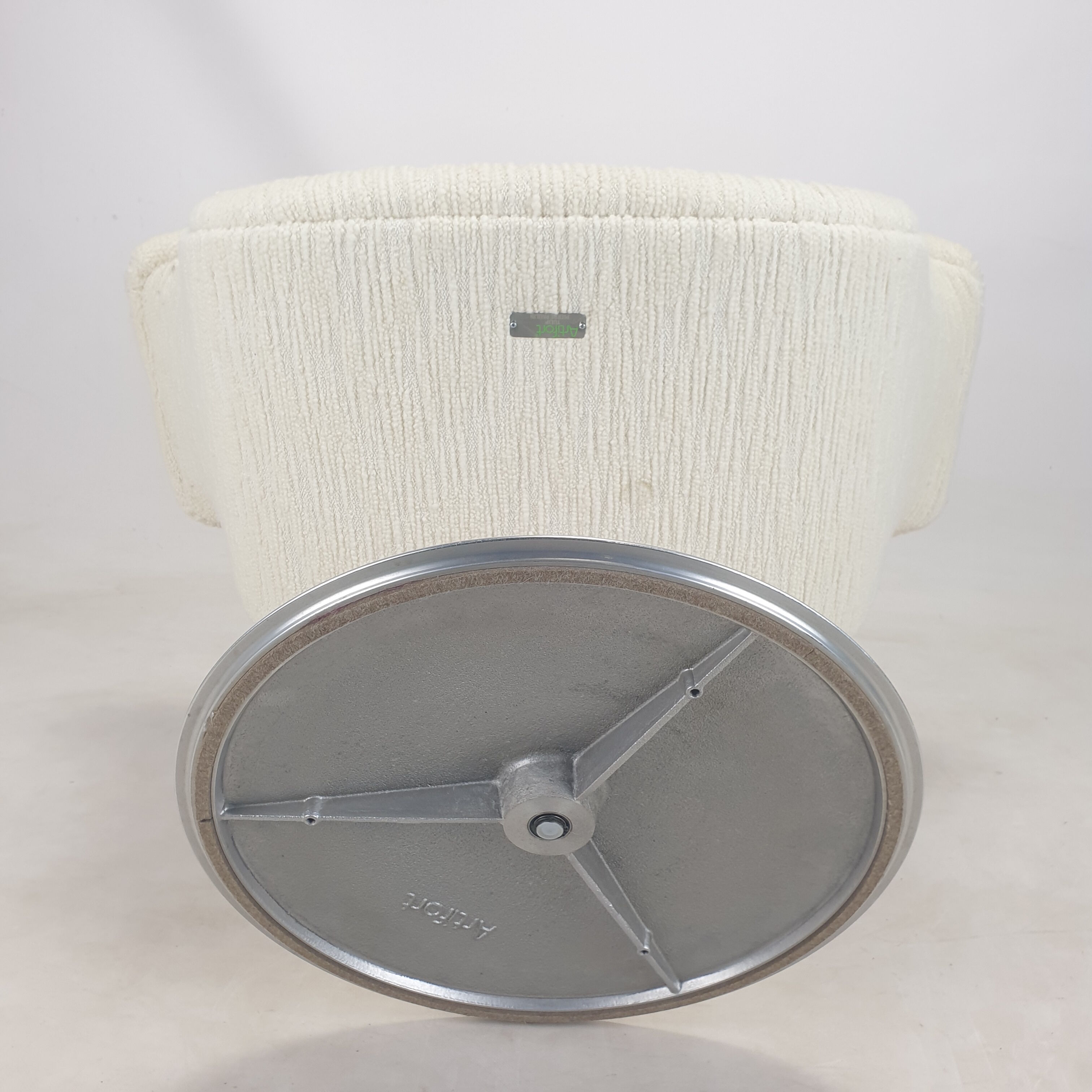 Big Tulip Chair and Ottoman by Pierre Paulin for Artifort, 1980s